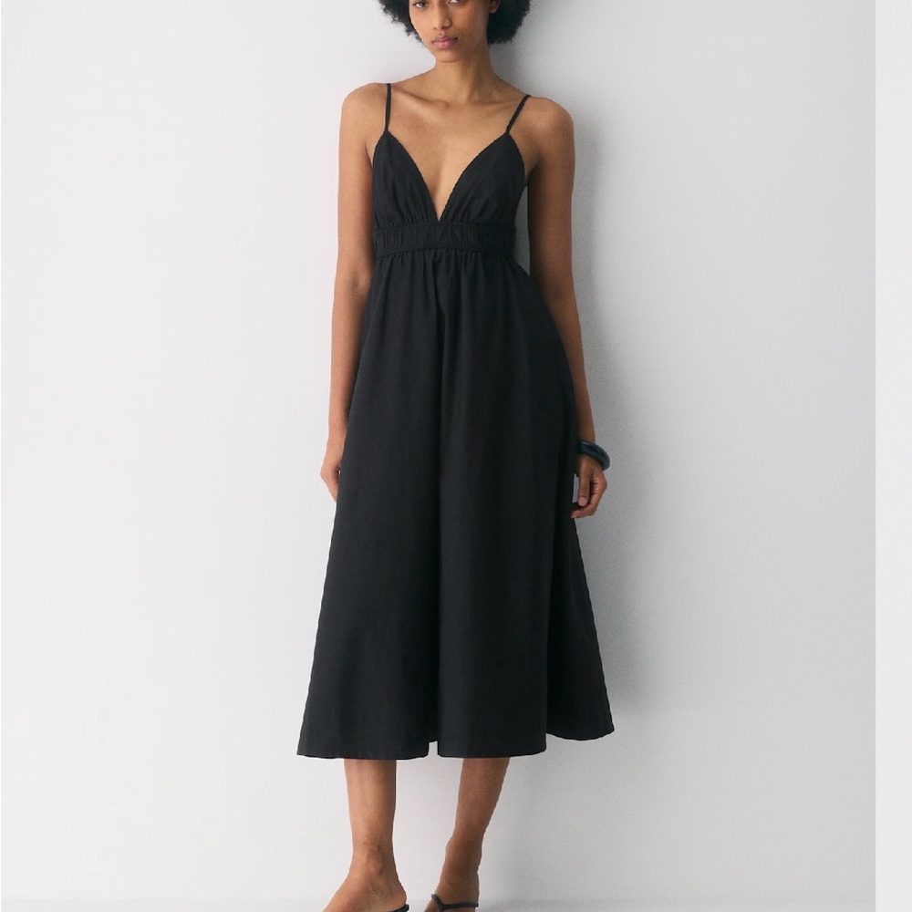 Aritzia Black V-Neck Spaghetti-Strap Midi Dress